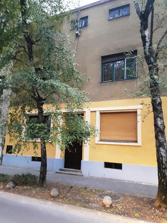 Apartamento Downtown Dell Arte Novi Sad Exterior foto